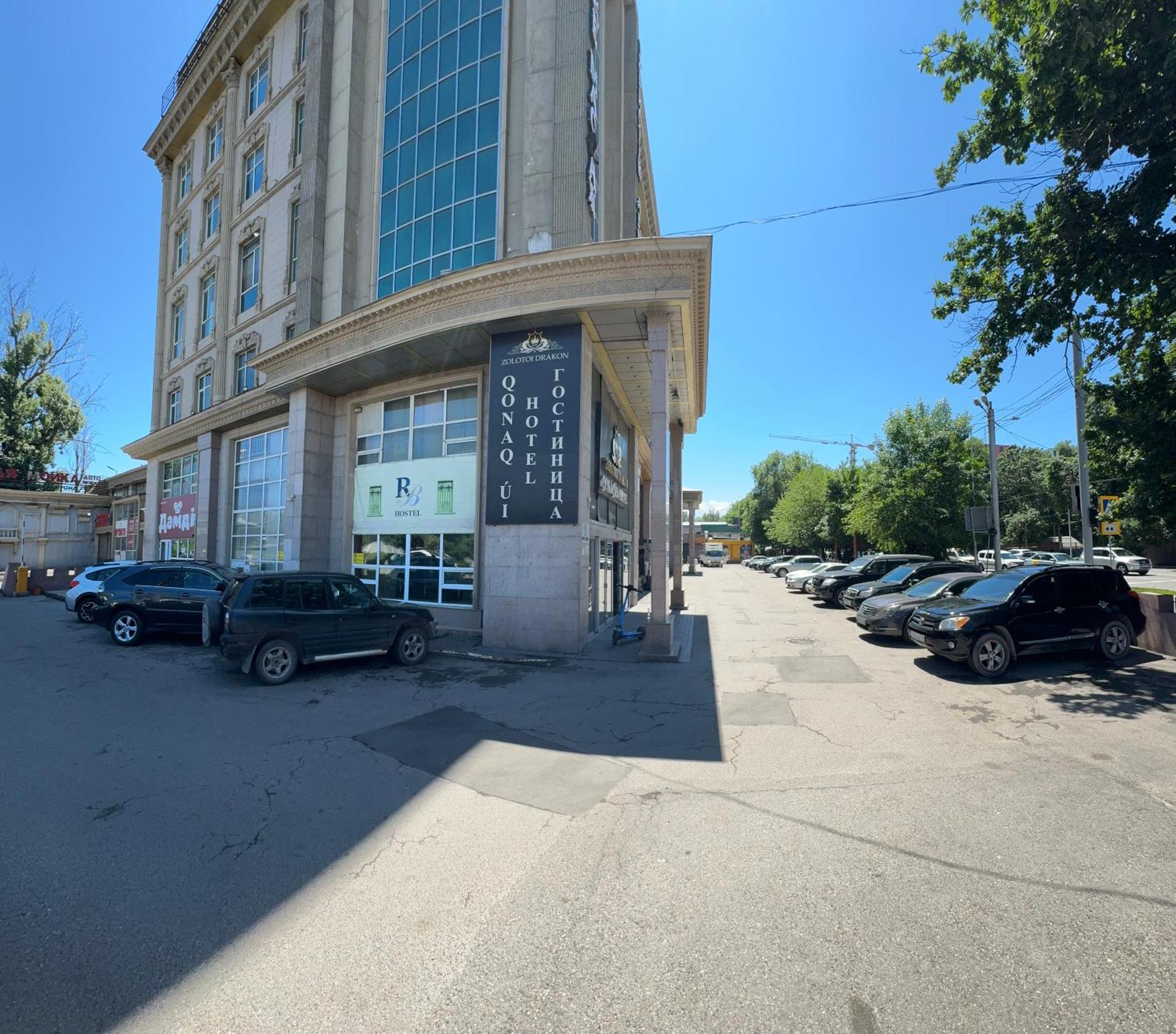 Zolotoi Drakon Hotel Ałma Ata Zewnętrze zdjęcie