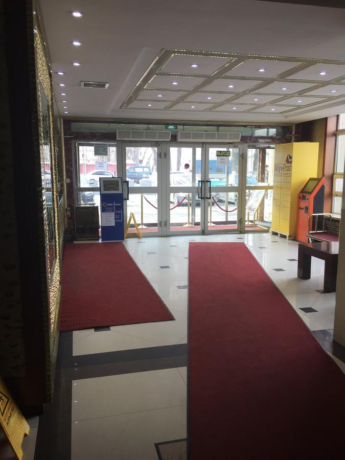 Zolotoi Drakon Hotel Ałma Ata Zewnętrze zdjęcie